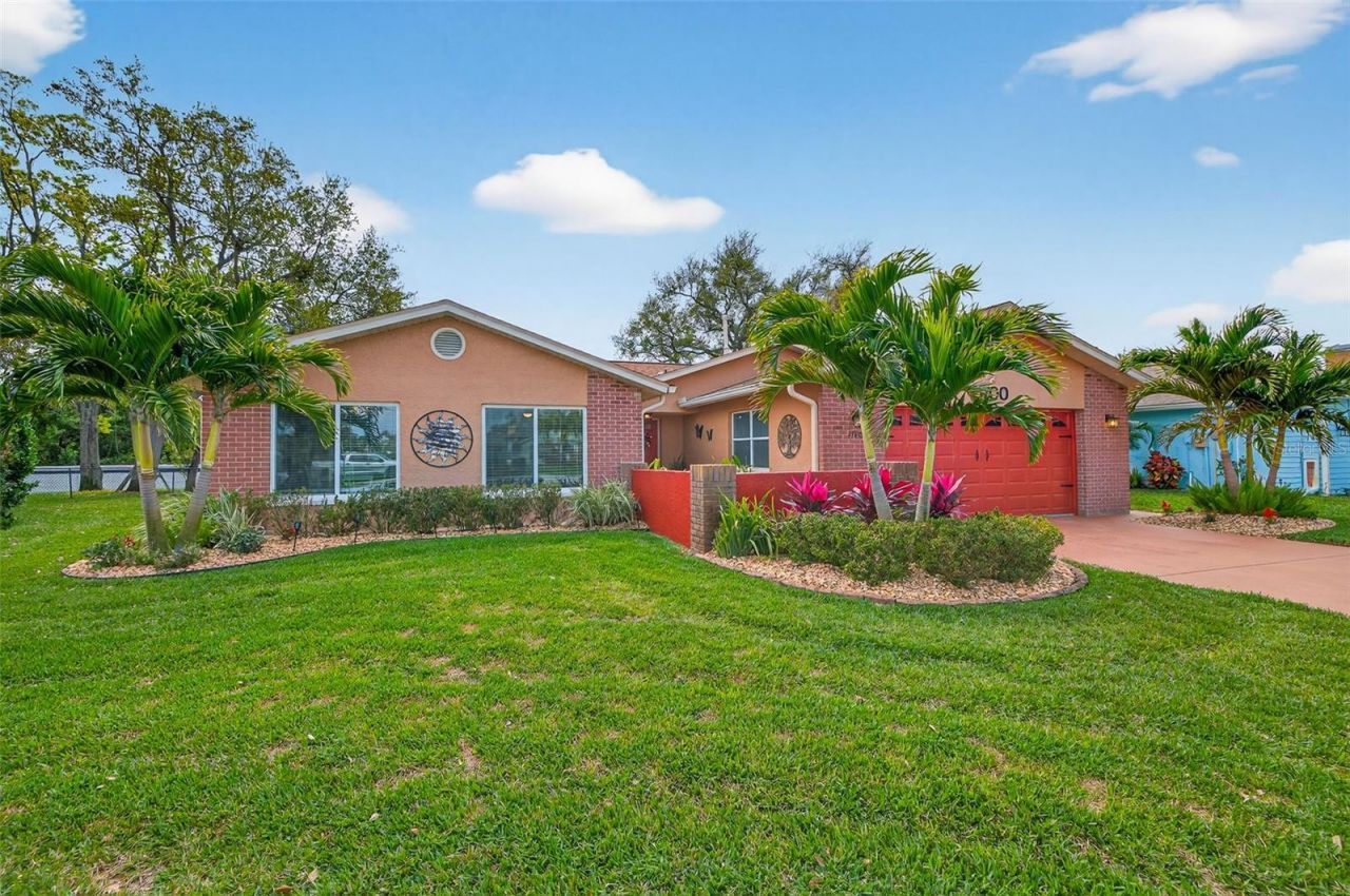 1700 Glen Lakes Boulevard N, Saint Petersburg, FL 33702 Photo