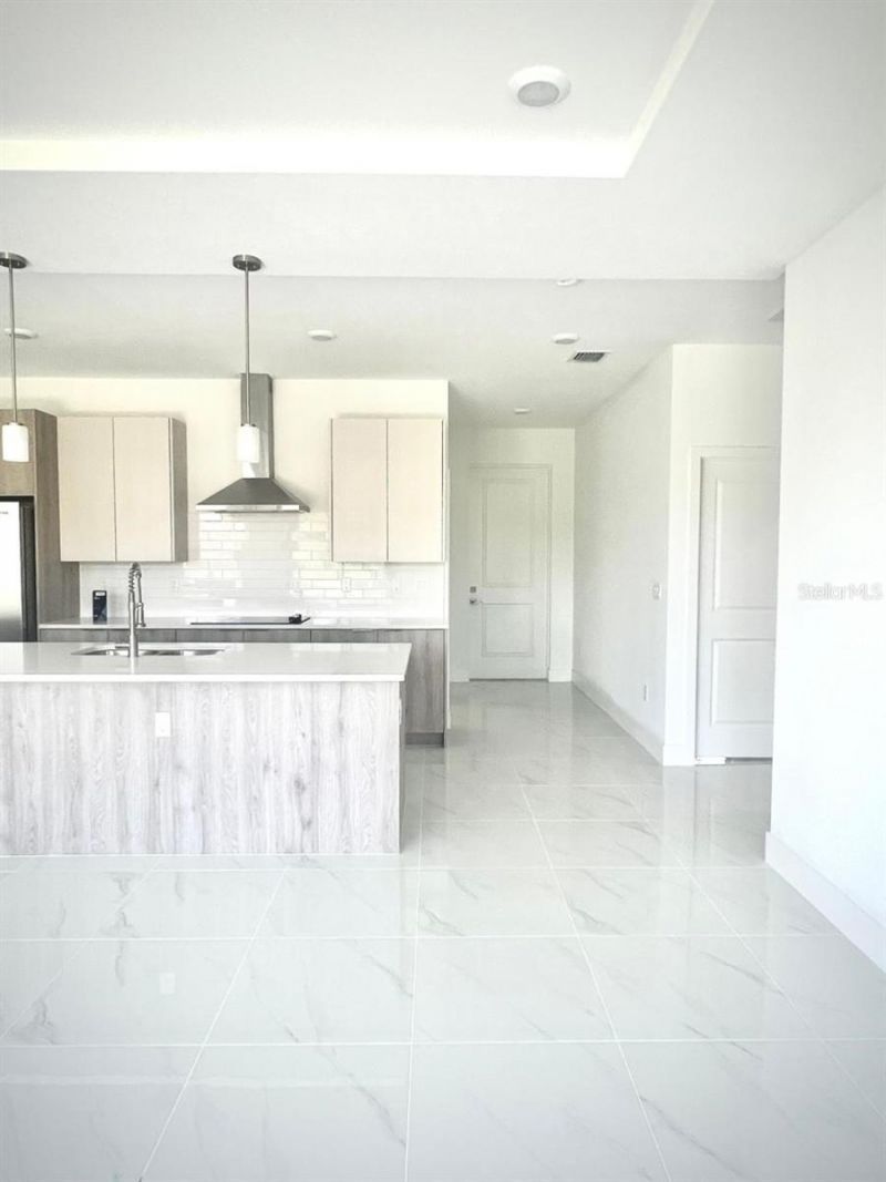 117 NW 13th Street , Cape Coral, FL 33993 Photo