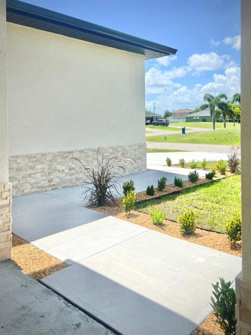 117 NW 13th Street , Cape Coral, FL 33993 Photo