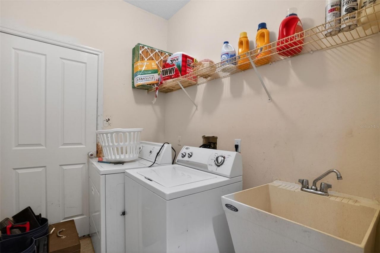 11226 Primrose Circle , Bradenton, FL 34202 Photo