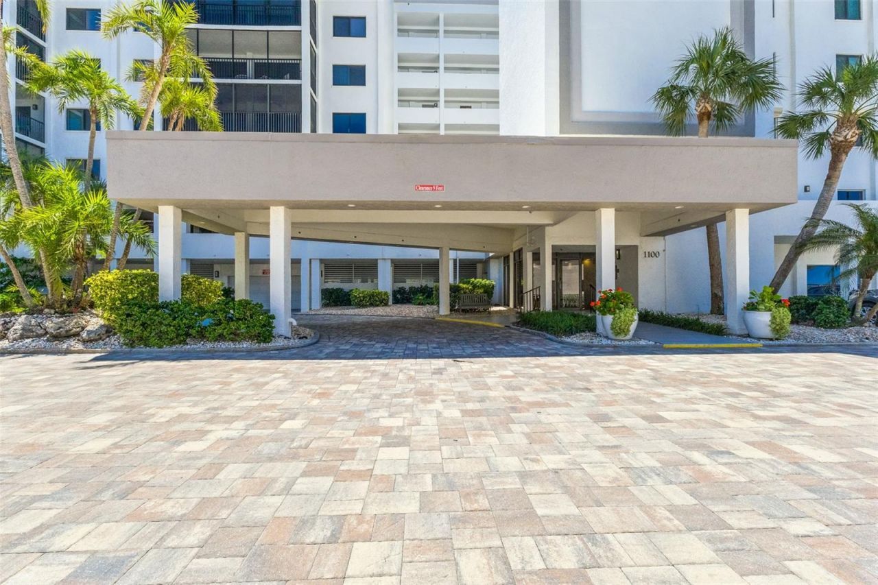 1100 Benjamin Franklin Drive , Unit 305, Sarasota, FL 34236 Photo