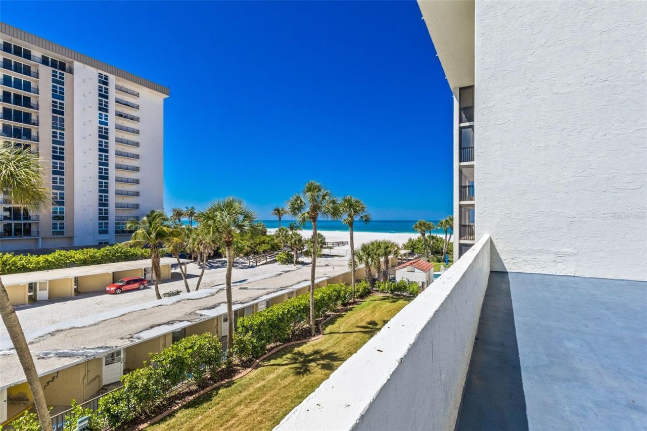 1100 Benjamin Franklin Drive , Unit 305, Sarasota, FL 34236 Photo