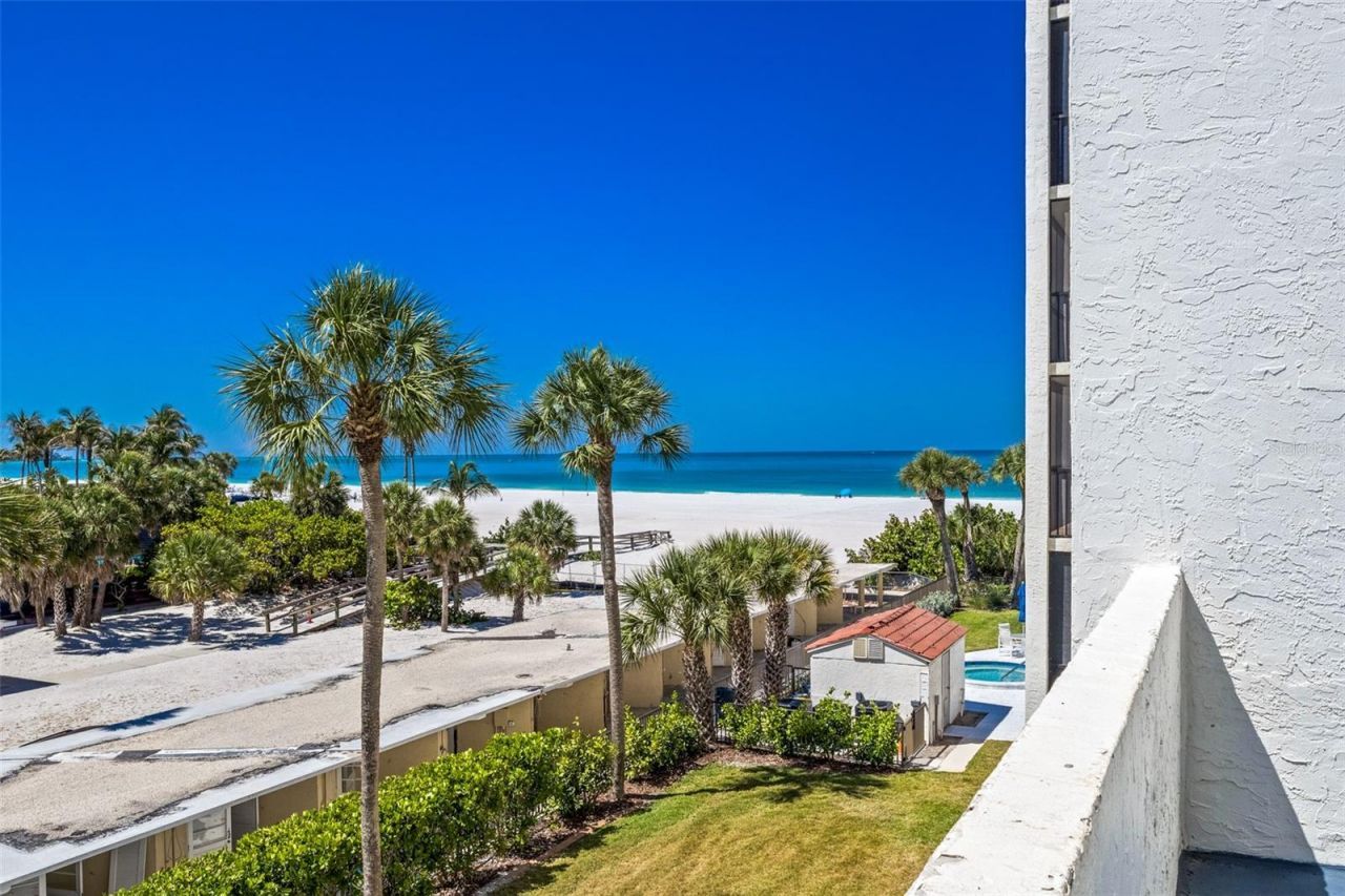 1100 Benjamin Franklin Drive , Unit 305, Sarasota, FL 34236 Photo