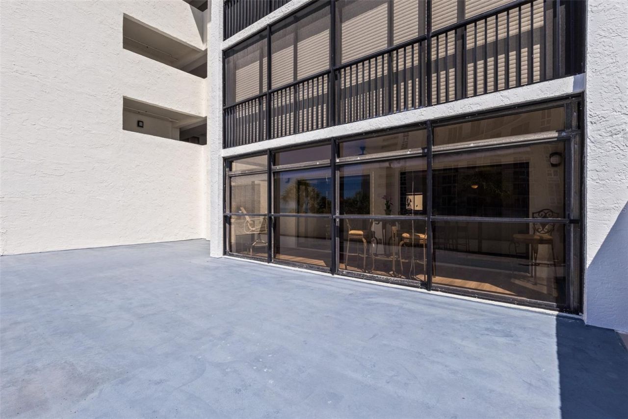 1100 Benjamin Franklin Drive , Unit 305, Sarasota, FL 34236 Photo