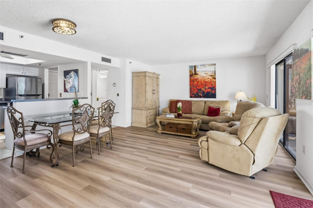 1100 Benjamin Franklin Drive , Unit 305, Sarasota, FL 34236 Photo