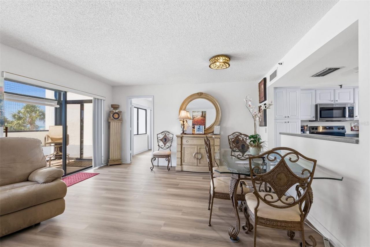 1100 Benjamin Franklin Drive , Unit 305, Sarasota, FL 34236 Photo