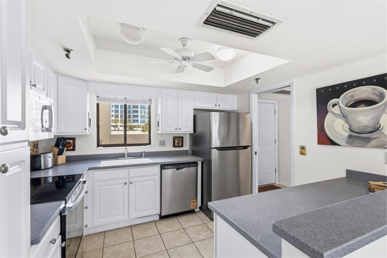 1100 Benjamin Franklin Drive , Unit 305, Sarasota, FL 34236 Photo