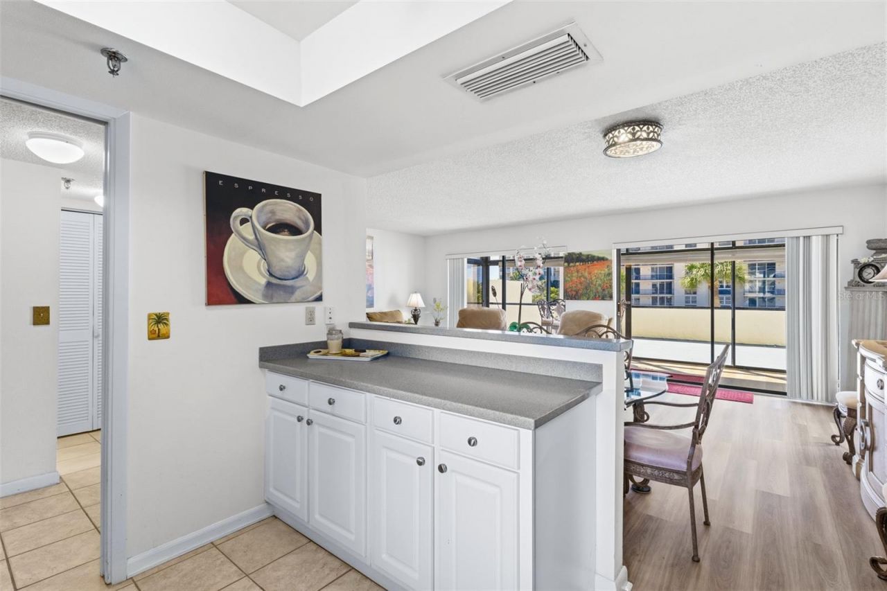 1100 Benjamin Franklin Drive , Unit 305, Sarasota, FL 34236 Photo