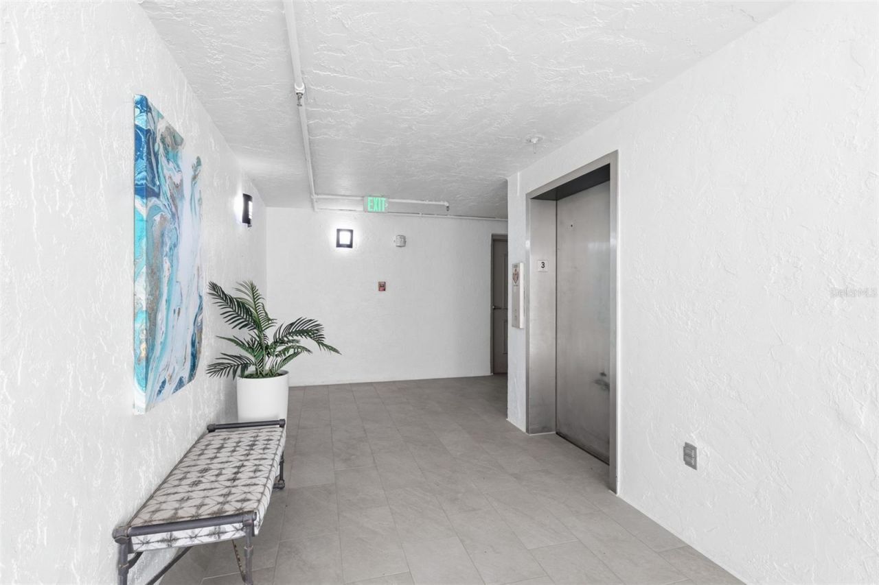 1100 Benjamin Franklin Drive , Unit 305, Sarasota, FL 34236 Photo