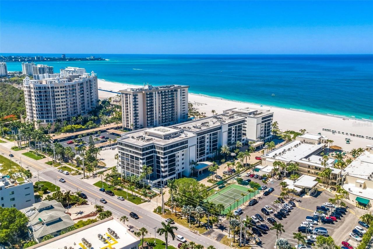 1100 Benjamin Franklin Drive , Unit 305, Sarasota, FL 34236 Photo