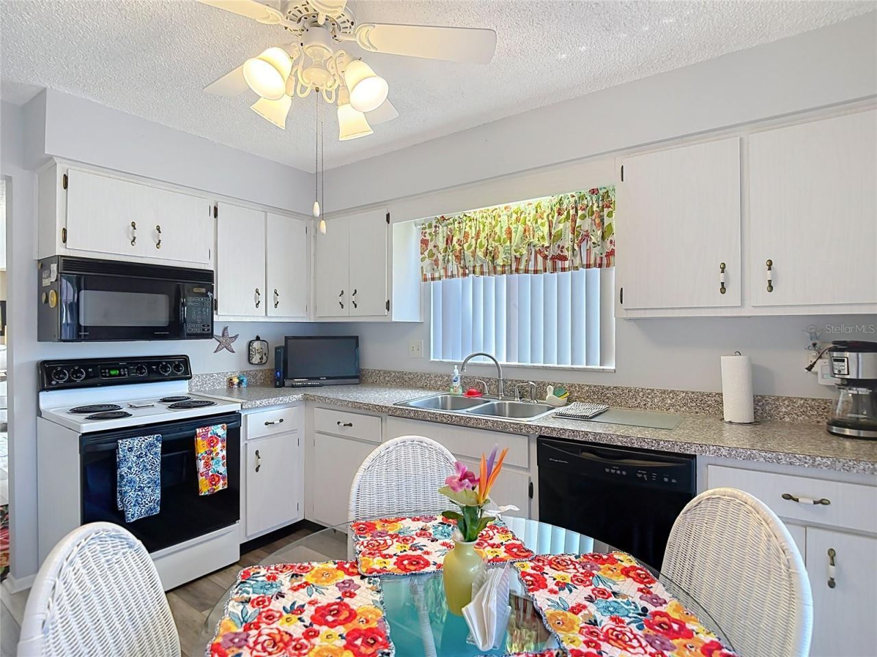12913 Fairway Drive , Unit D, Hudson, FL 34667 Photo