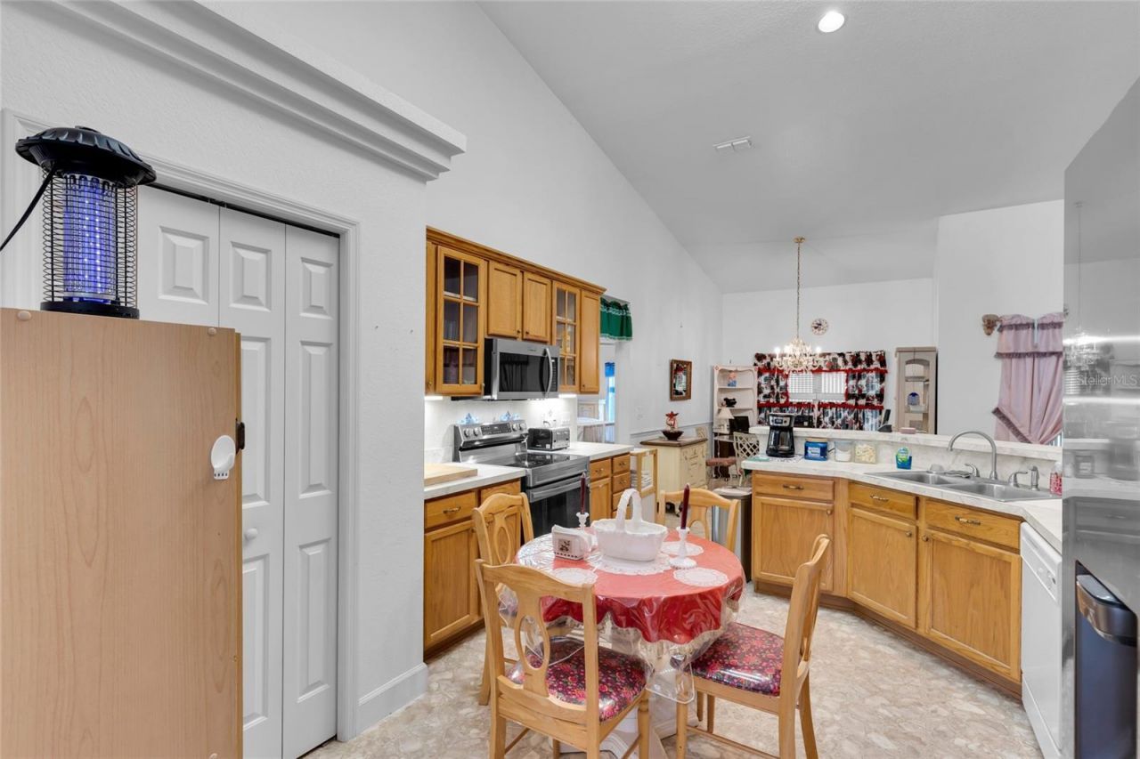 5260 SW 176th Avenue , Dunnellon, FL 34432 Photo