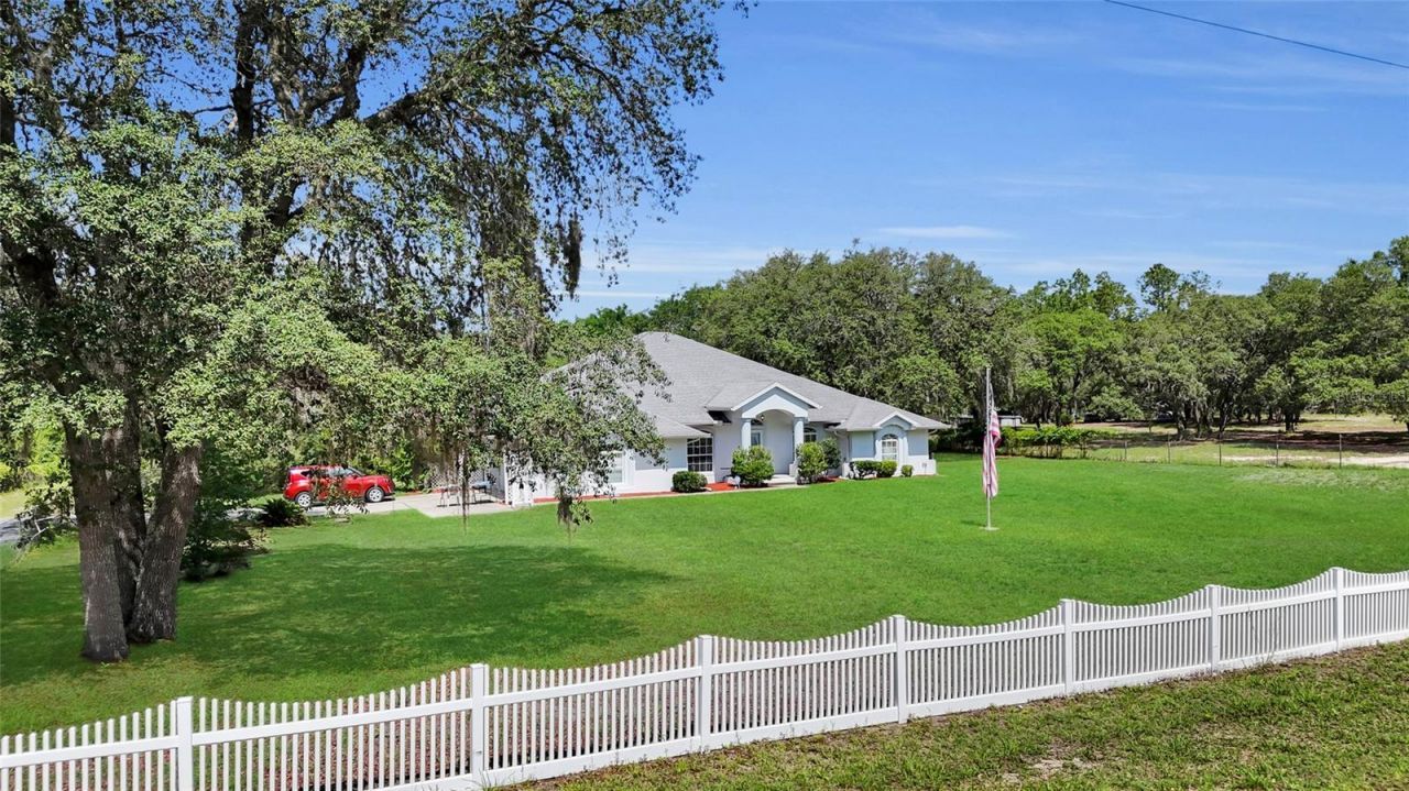 5260 SW 176th Avenue , Dunnellon, FL 34432 Photo