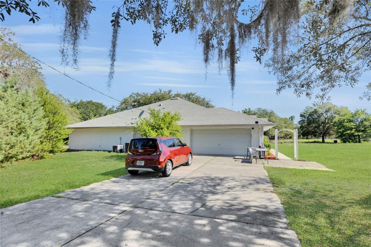 5260 SW 176th Avenue , Dunnellon, FL 34432 Photo