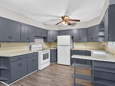 2841 Blackstone Avenue, Saint Louis Park, MN 55416
