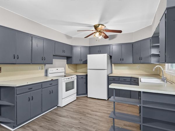 2841 Blackstone Avenue, Saint Louis Park, MN 55416