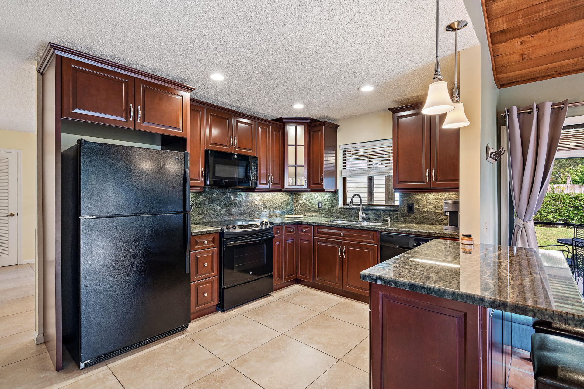 500 Oak Shadow Way, Wellington, FL 33414 Photo
