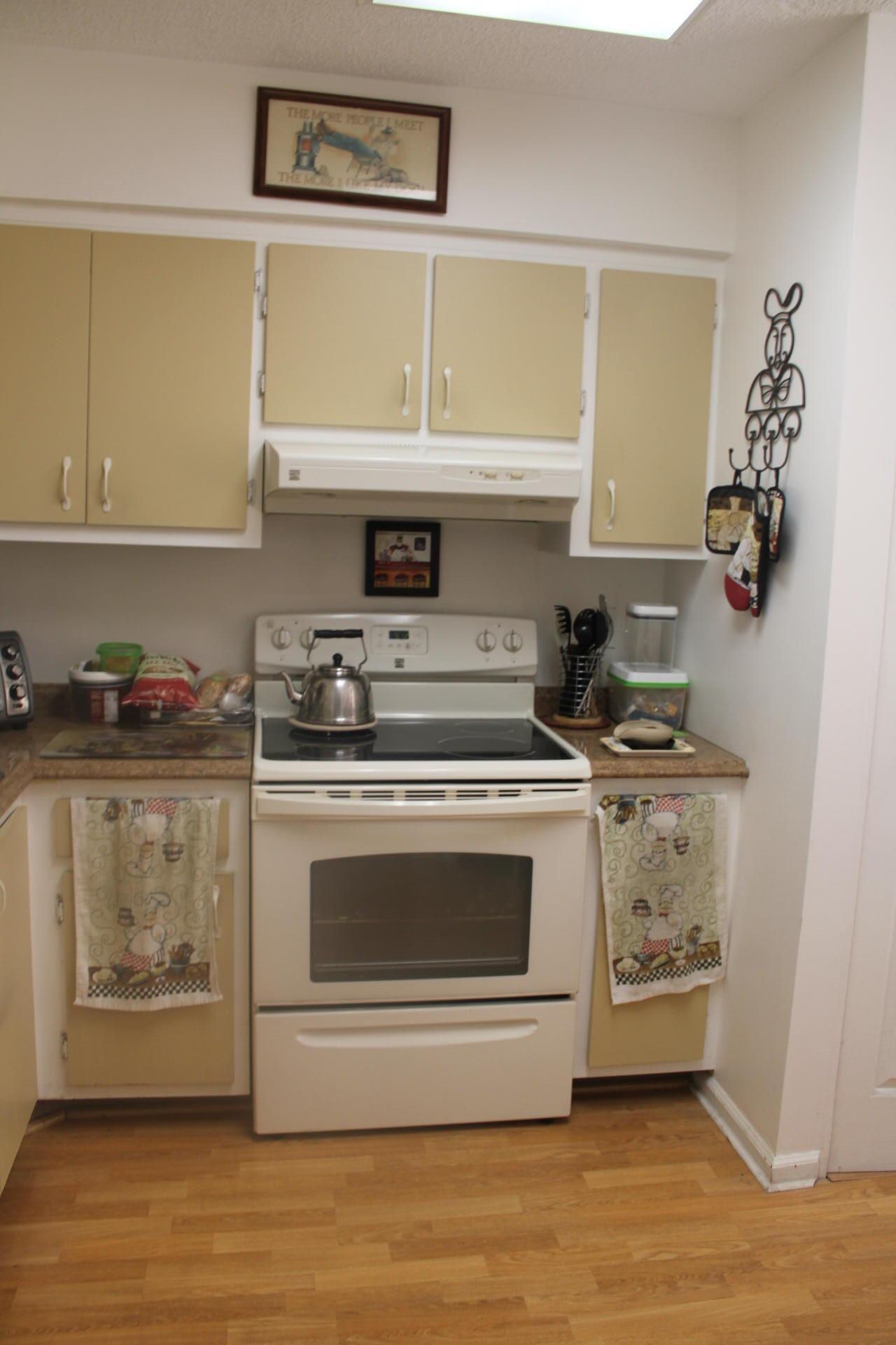 480 NW 76th Avenue, Unit 205, Margate, FL 33063 Photo