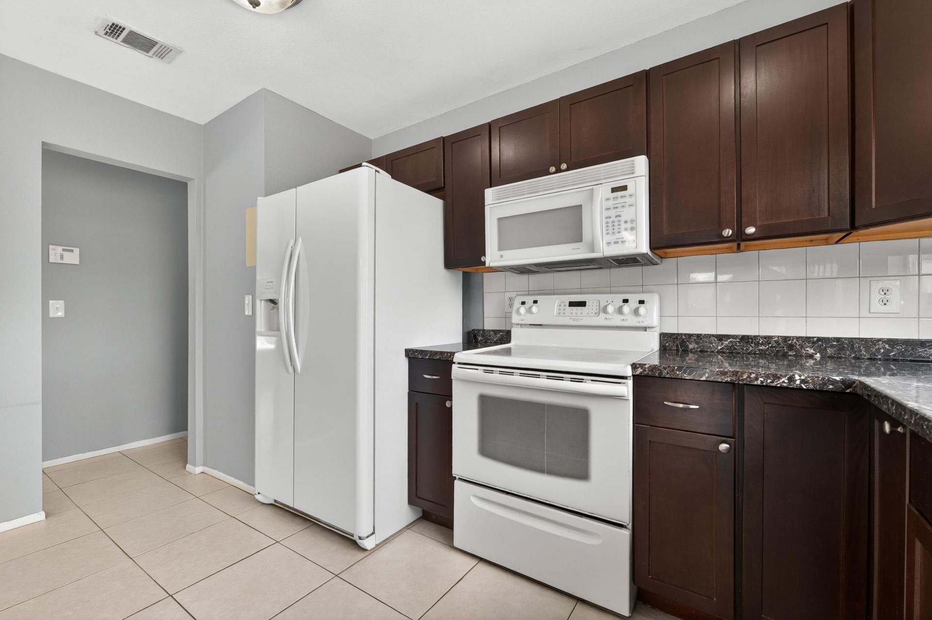 261 SW Cherryhill Road, Port Saint Lucie, FL 34953 Photo