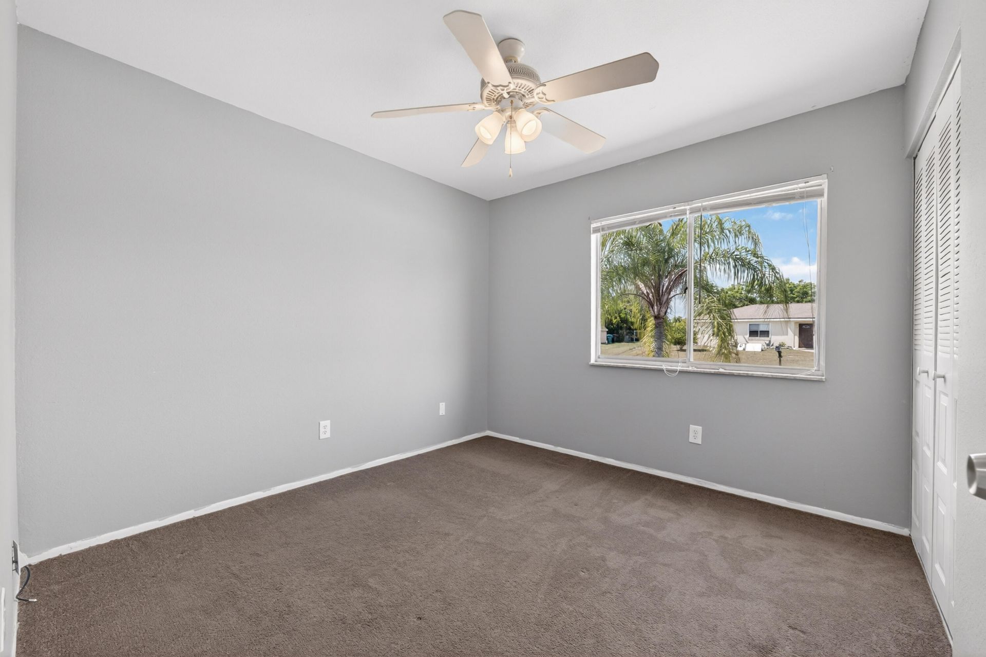 261 SW Cherryhill Road, Port Saint Lucie, FL 34953 Photo