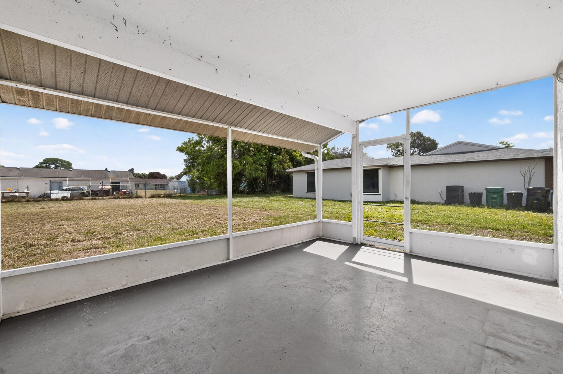 261 SW Cherryhill Road, Port Saint Lucie, FL 34953 Photo