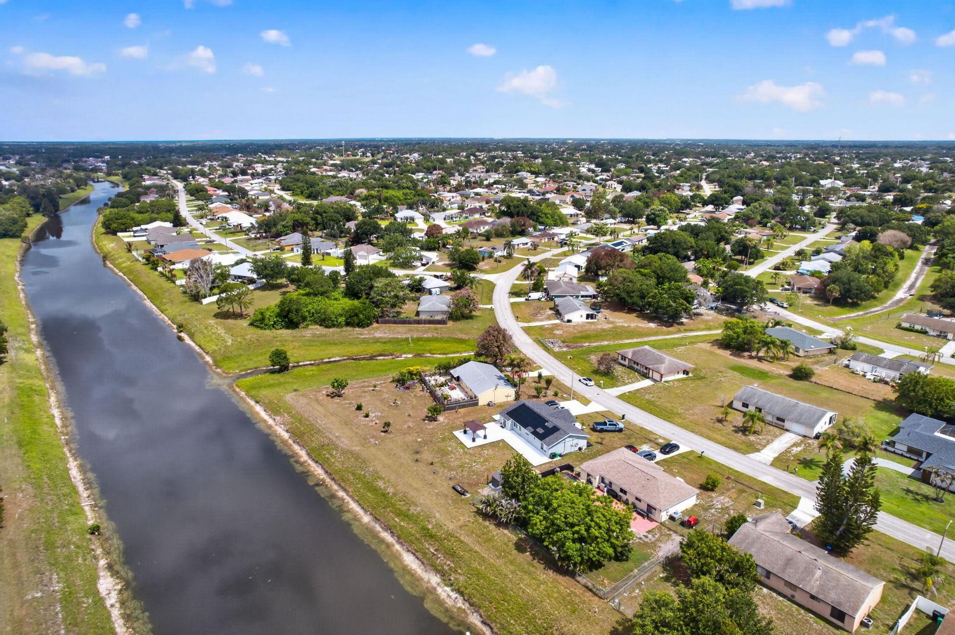 261 SW Cherryhill Road, Port Saint Lucie, FL 34953 Photo