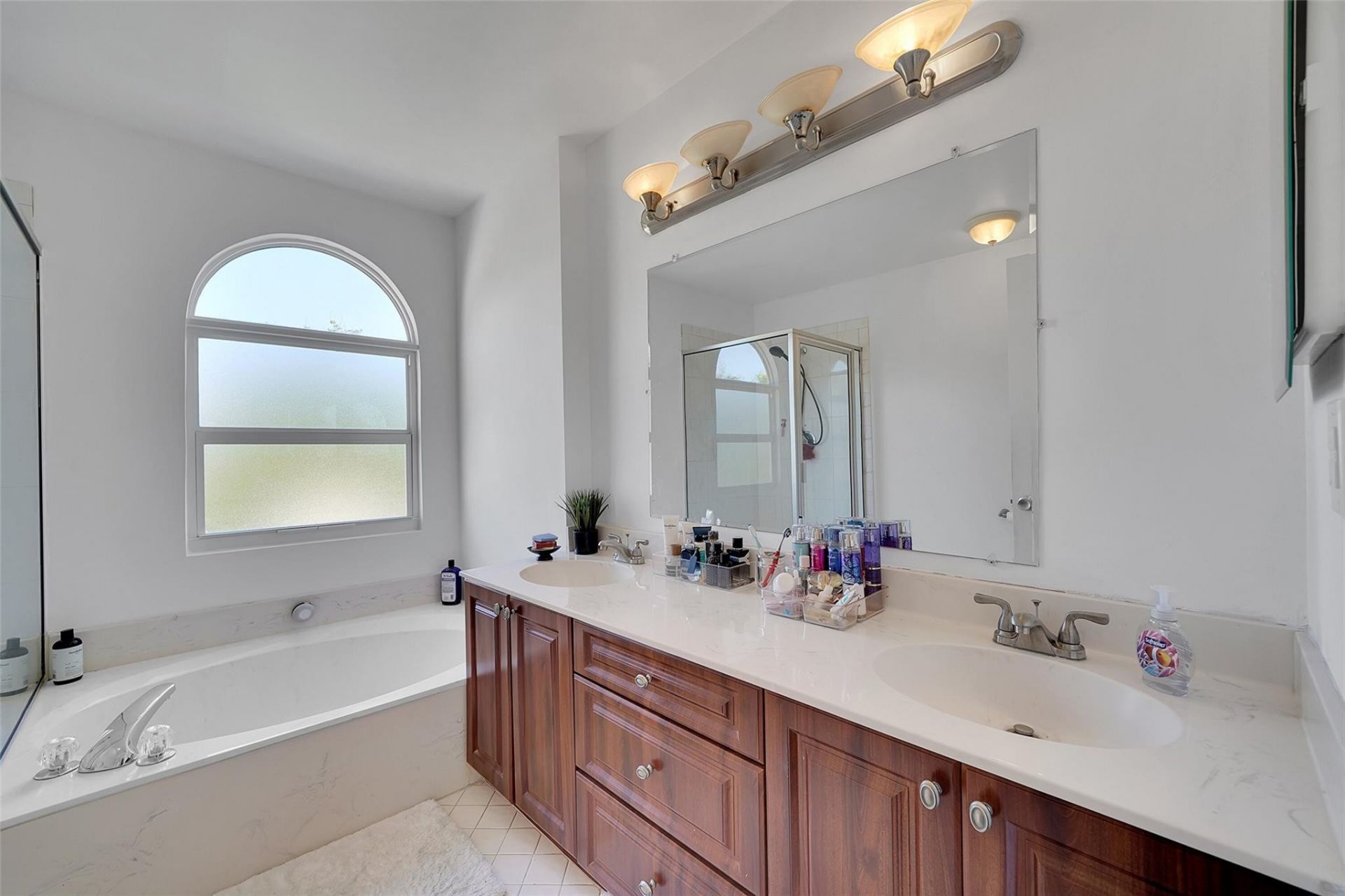 10615 NW 12th Court, Plantation, FL 33322 Photo