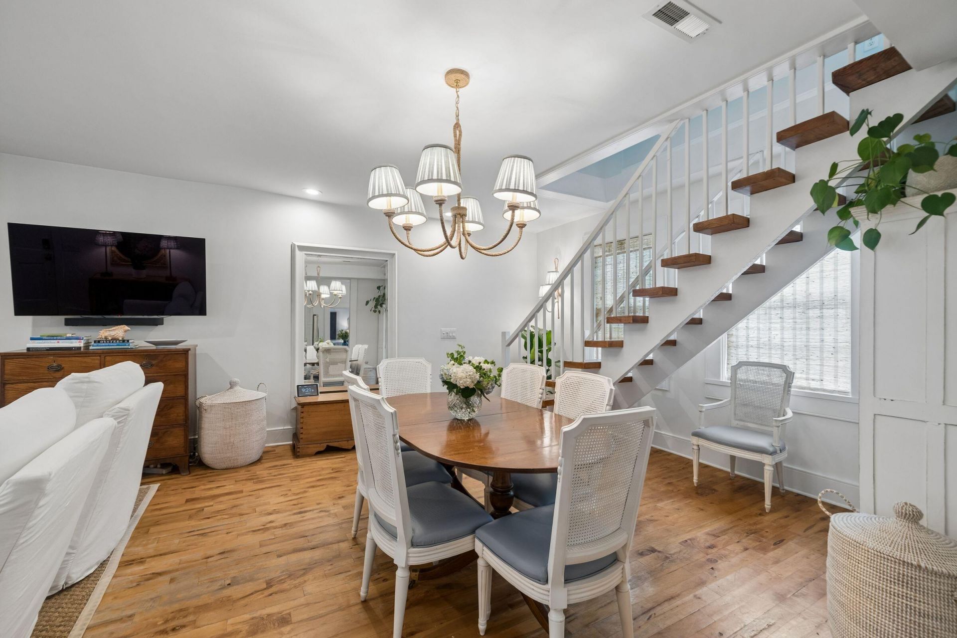453 Race Street Photo 14