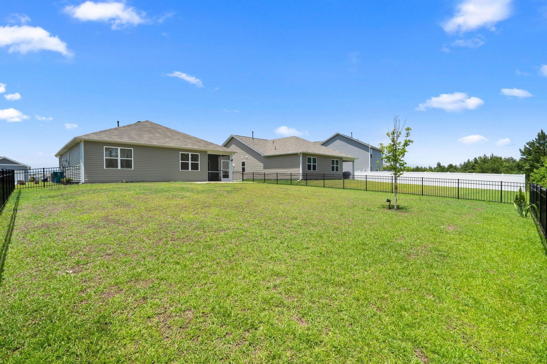 3139 Fair Ridge Way  Photo 17