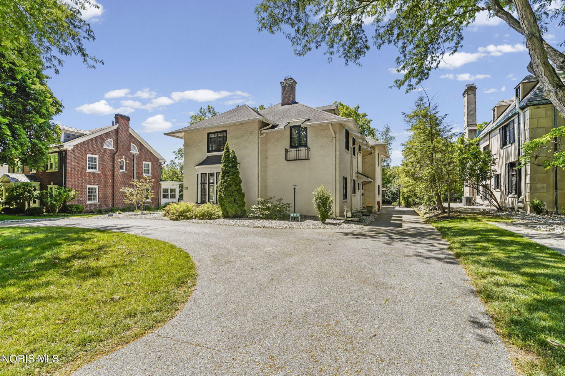 3537 Brookside Road, Ottawa Hills, OH 43606 Main Photo