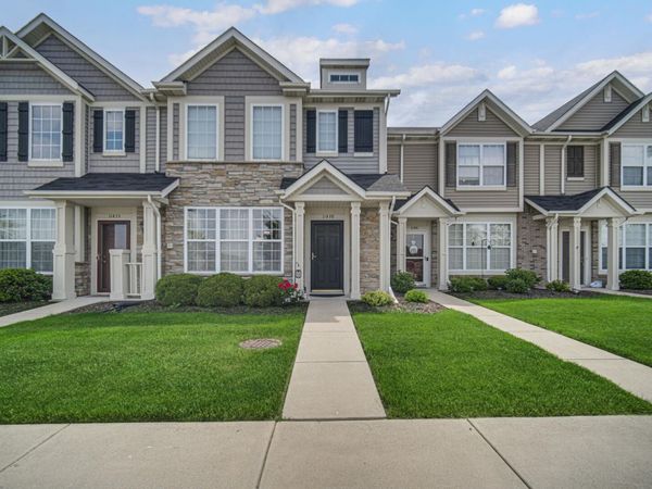 11439 Vermont Place , Crown Point, IN 46307
