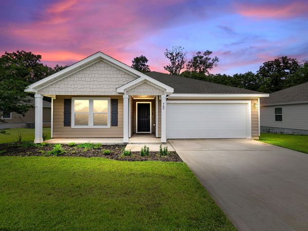 460 Riverwalk Circle, Freeport, FL 32439