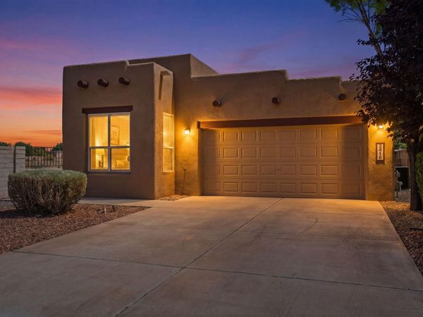 3416 Lockerbie Drive SE, Rio Rancho, NM 87124