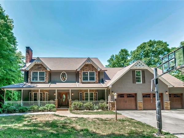 292 Breckenridge Lane , Wilkesboro, NC 28697