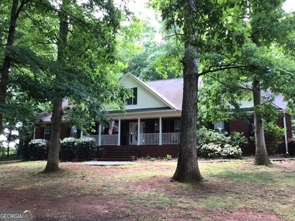198 Rowan Drive, Mcdonough, GA 30252