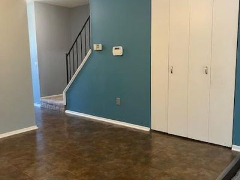 2020 S Breiel Boulevard, Middletown, OH 45044 Photo 3