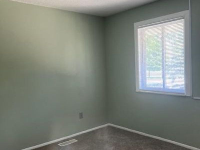 2020 S Breiel Boulevard, Middletown, OH 45044 Photo 9