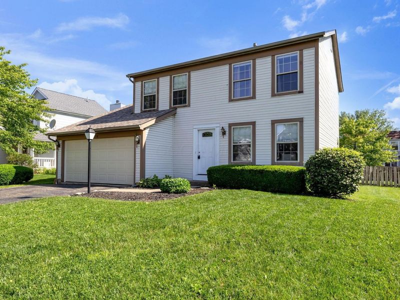 4526 Earman Drive, Hilliard, OH 43026 Photo 2