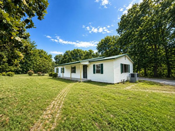 87 Magnolia Street, Batesville, AR 72501
