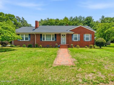 164 Gibbons Street , Hamlet, NC 28345