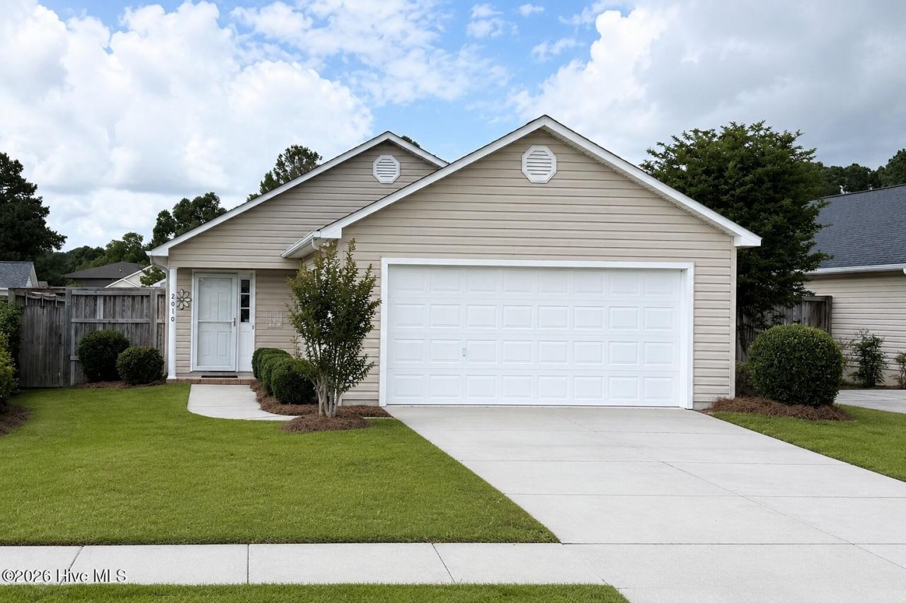 2010 Heritage Lane , Jacksonville, NC 28546 Main Photo