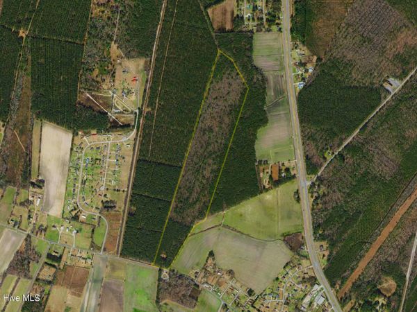 674 State Road 1415 , Greenville, NC 27834