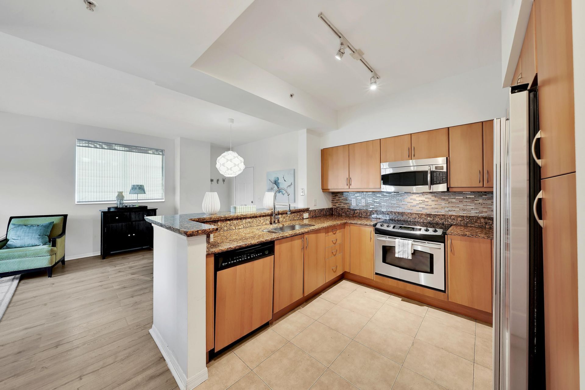 233 S Federal Highway, Unit 425, Boca Raton, FL 33432 Photo