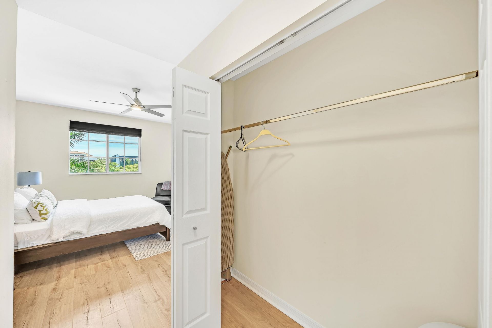233 S Federal Highway, Unit 425, Boca Raton, FL 33432 Photo
