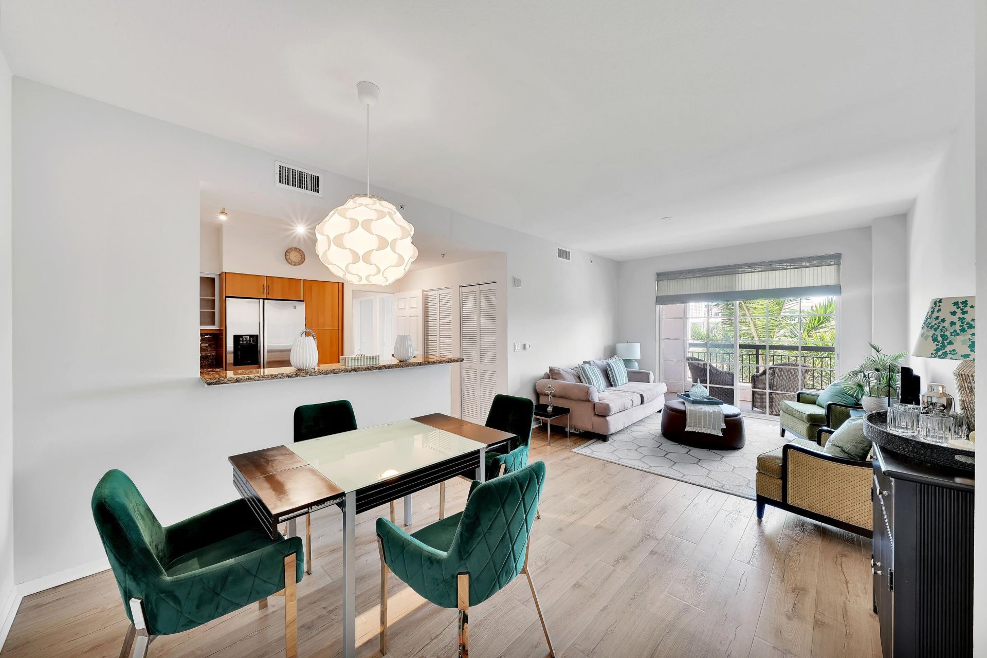 233 S Federal Highway, Unit 425, Boca Raton, FL 33432 Photo