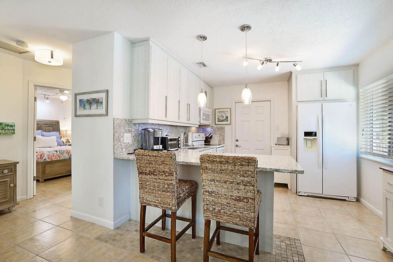 338 NE 7th Avenue, Unit A, Delray Beach, FL 33483 Photo