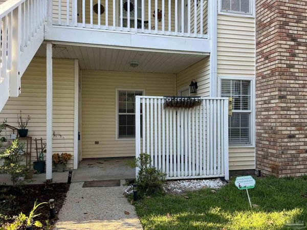 501 E Burgess Rd, Unit C-2, Pensacola, FL 32504