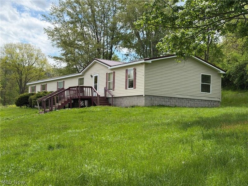 3211 Bay Road SE, Carrollton, OH 44615 Photo 3