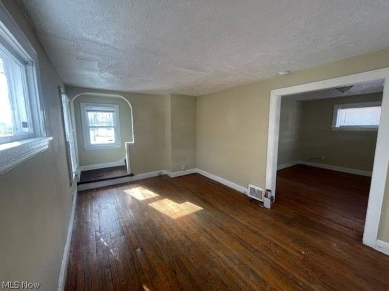 11714 Gay Avenue , Cleveland, OH 44105 Photo 2
