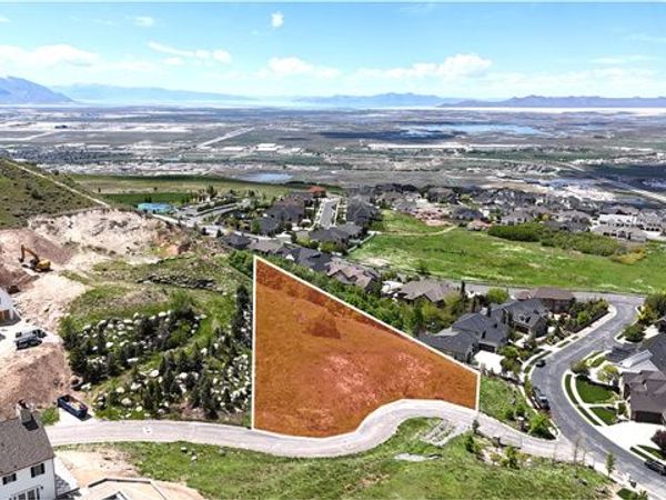 990 S PLUM TREE CT , Unit 9A, North Salt Lake, UT 84054
